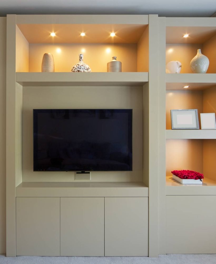ENTERTAINMENT CENTER TV UNIT